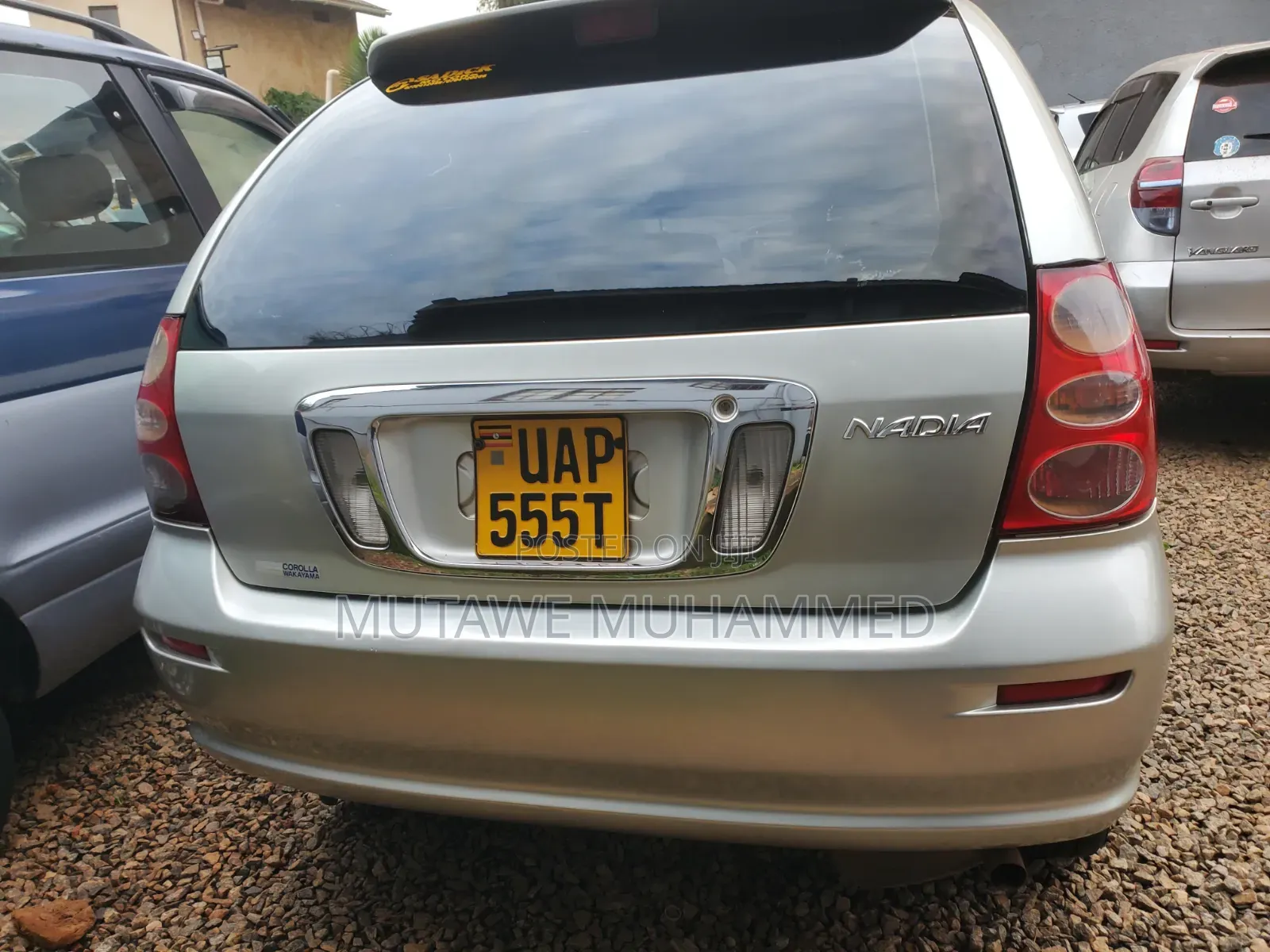Toyota Nadia 2001 Silver