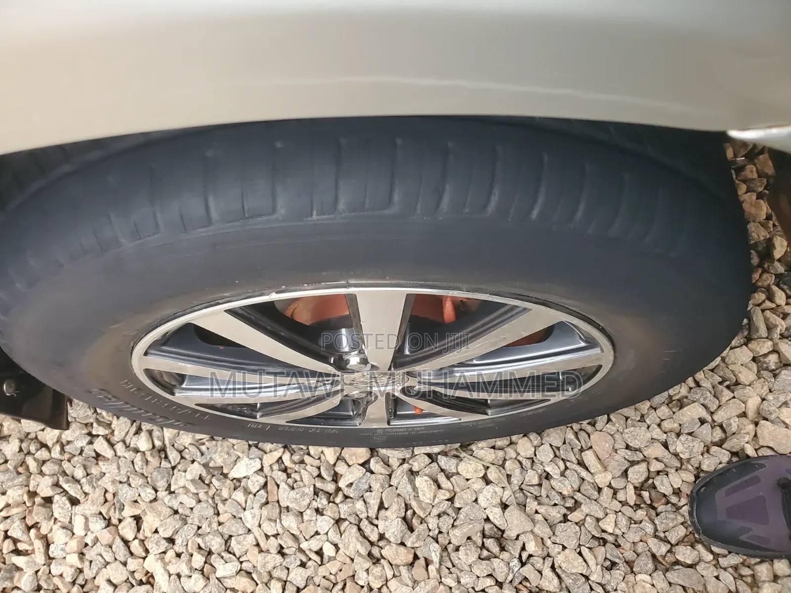 Toyota Nadia 2001 Silver