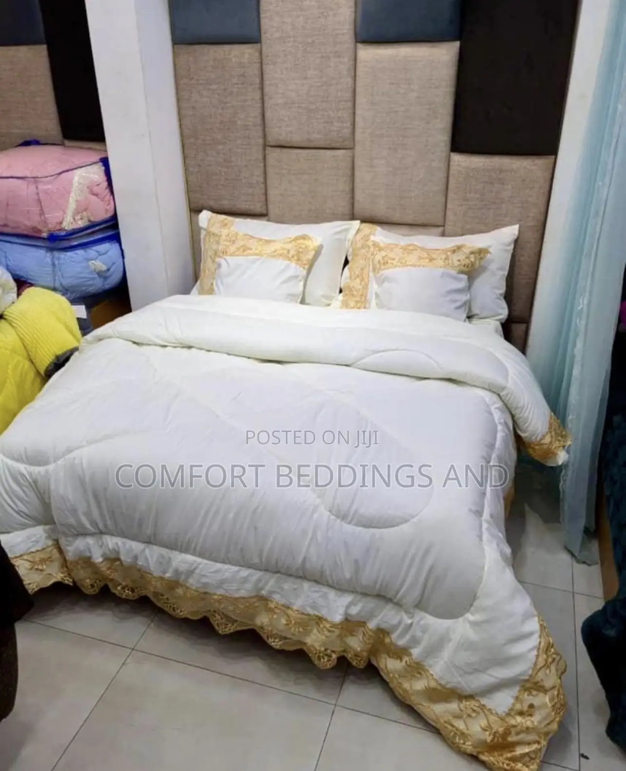 Six Pieces Lace Bedcover Cream