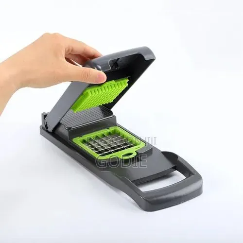 11-in-1 Multi-function Vegetable Fruit Chopper - Green