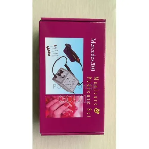 Mercedes 2000 Manicure Pedicure Set