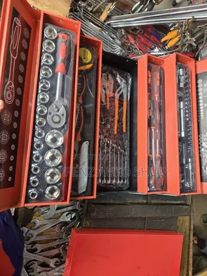 85 - Pieces Mechanical Tools Set Housed in Cantilever Box