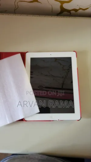 Apple iPad 3 Wi-Fi + Cellular 16 GB White