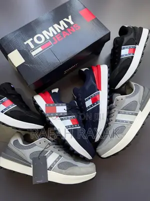 Navy Blue Tommy Hilfiger Men’S Sneakers
