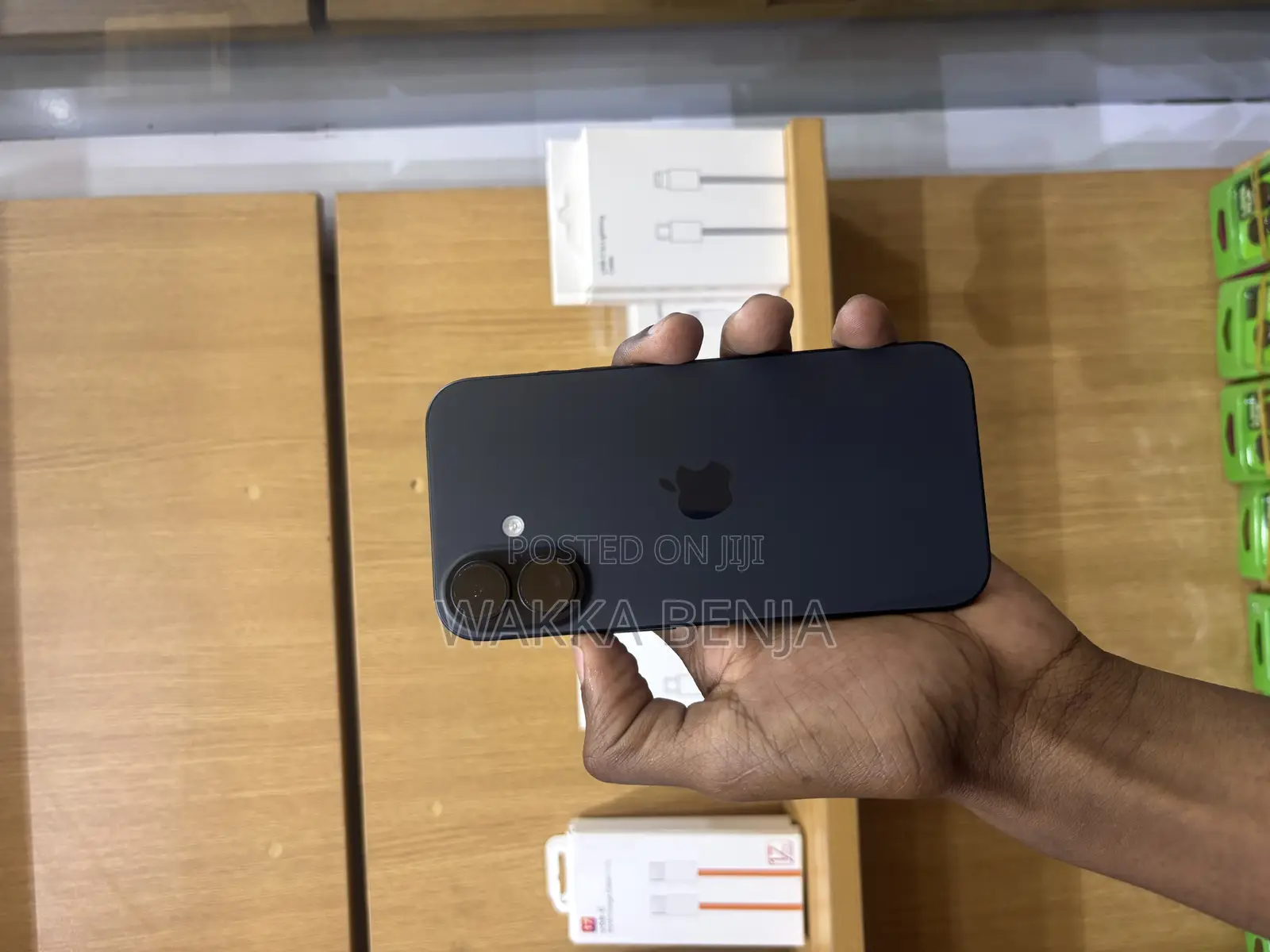 Apple iPhone 16 128 GB Black