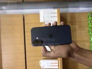 Apple iPhone 16 128 GB Black