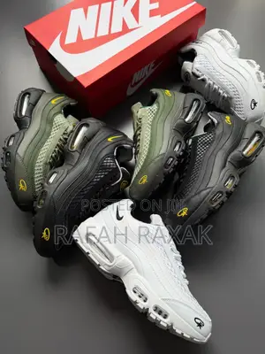 Triple White Nike Airmax 95 X Corteiz Sneakers