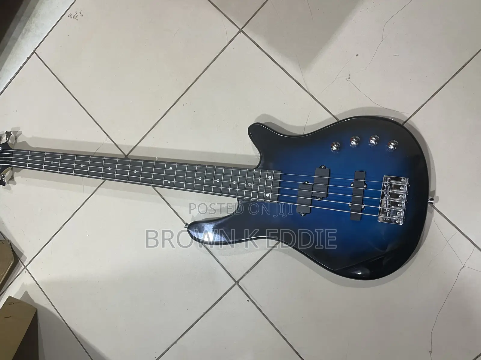 Ibanez Bass Guitar 5strings