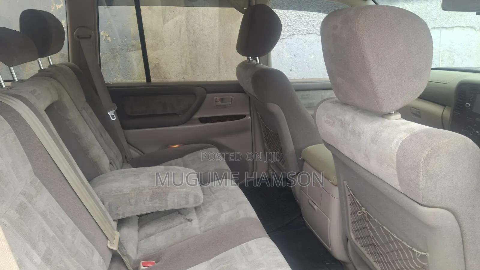 Toyota Land Cruiser 2004 White