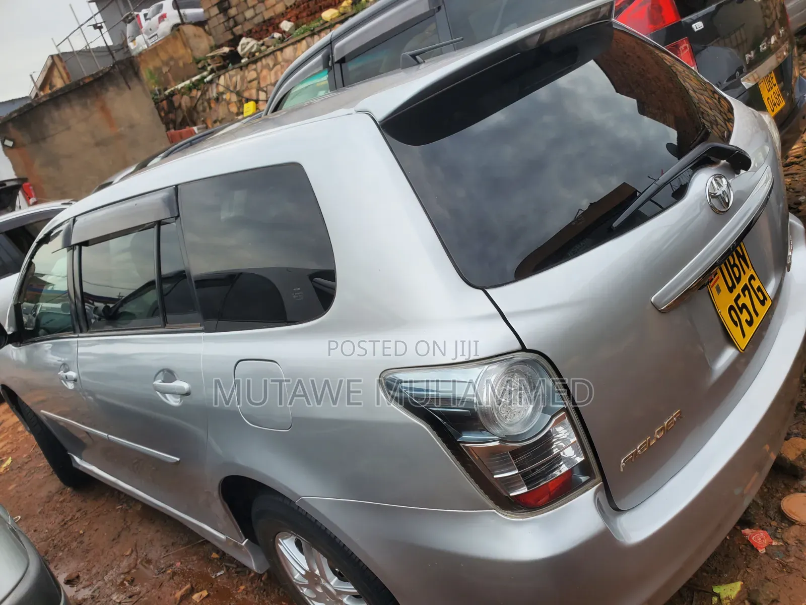 Toyota Corolla Fielder 2010 Silver