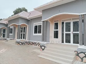 2bdrm House in Bweyogerer Town, Central Division for rent