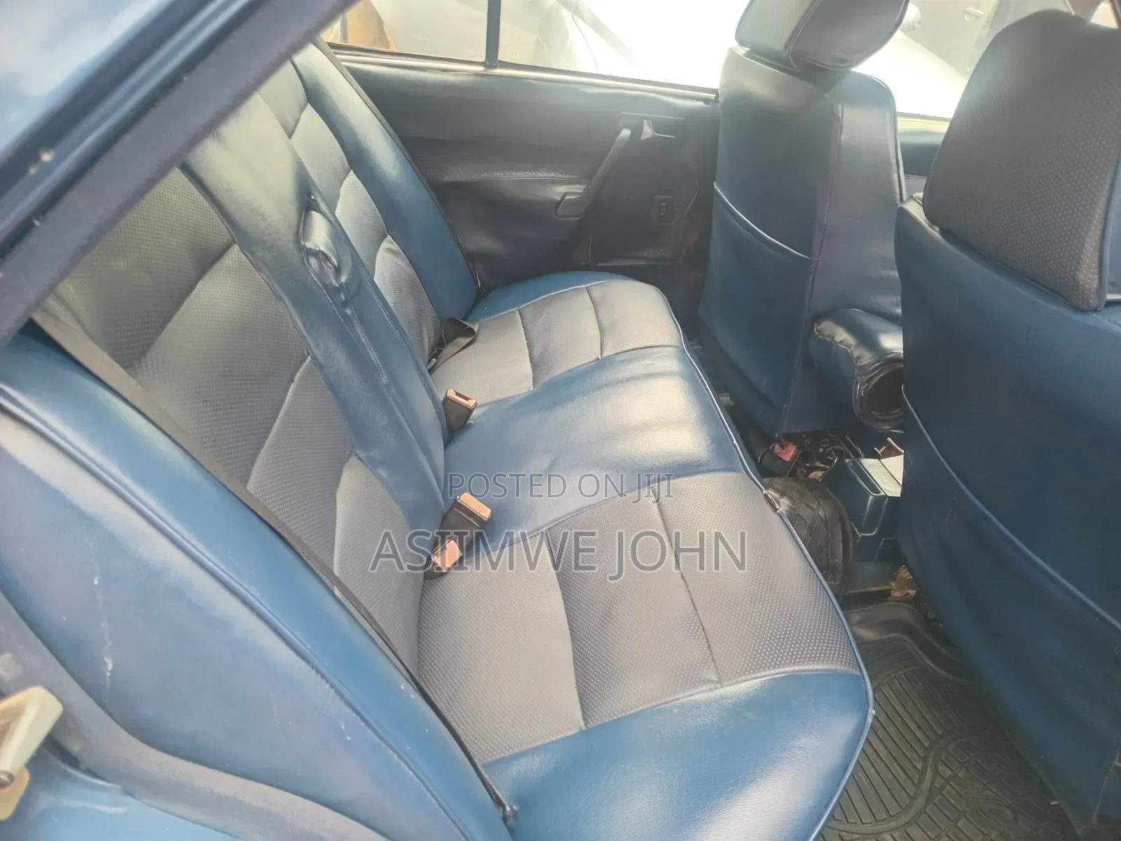Mercedes-Benz 190E 1994 Blue