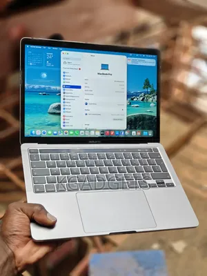 Laptop Apple MacBook Pro M1 8GB Apple M1 SSD 256GB