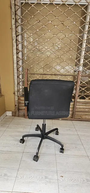 Potable Low Back Adjustable Blue-Black Office Chair