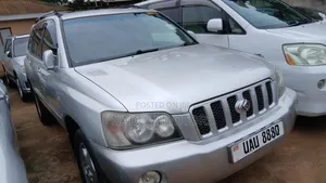 Toyota Kluger 2005 Silver