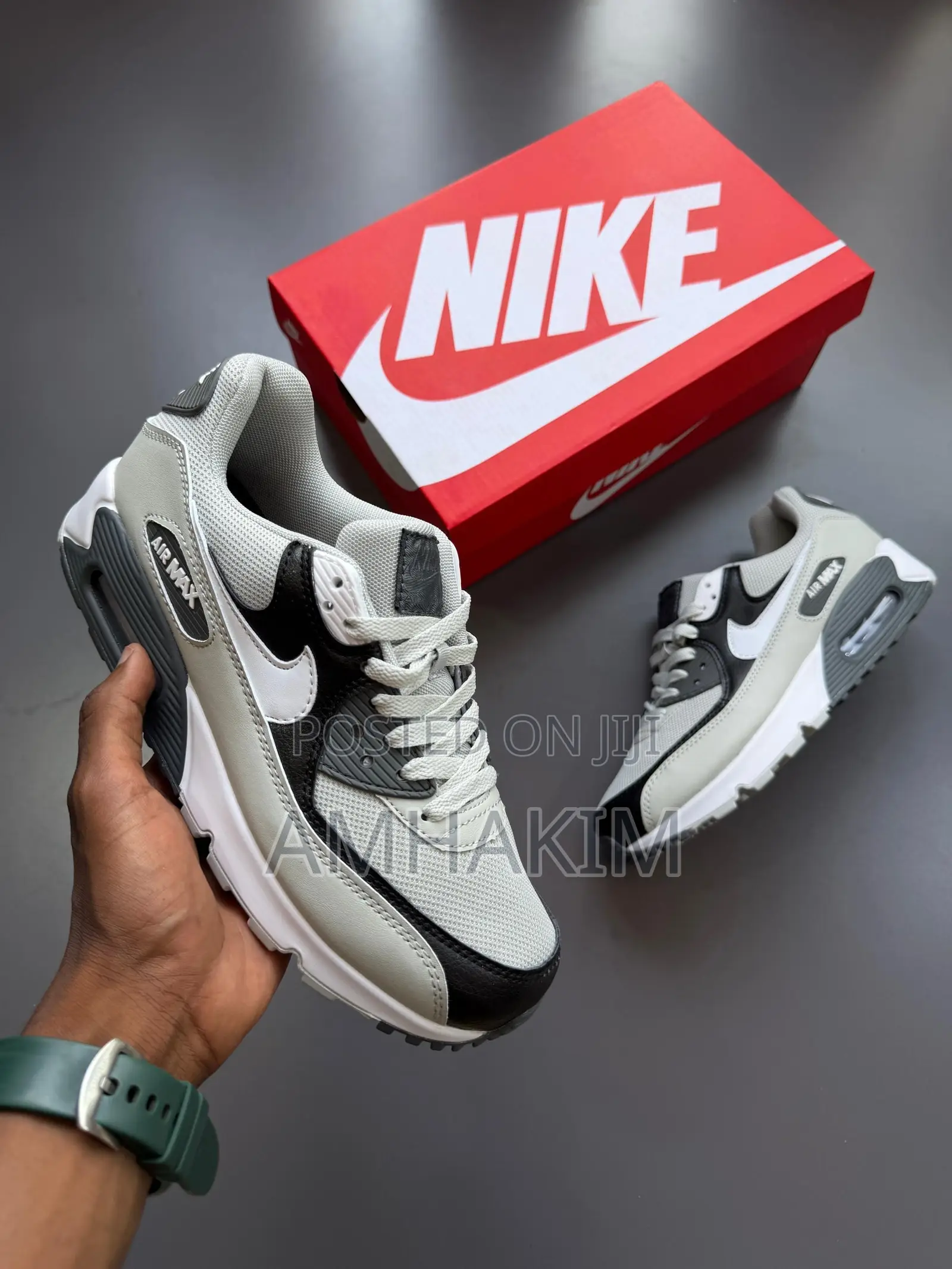 Genuine Nike Air Max 90 Sneakers in Stock