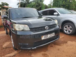 Toyota Corolla Rumion 2010 Black