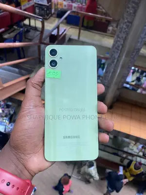 Samsung Galaxy A05 128 GB Green