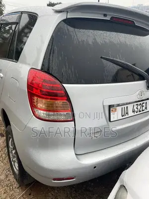 Toyota Corolla Spacio 2006 Silver