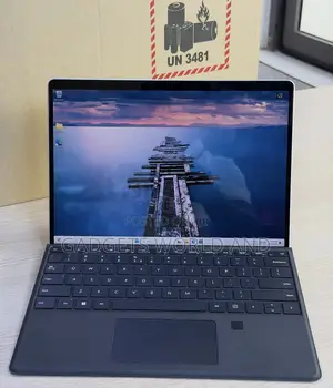 Laptop Microsoft Surface Pro 8 16GB Intel Core i5 SSD 512GB