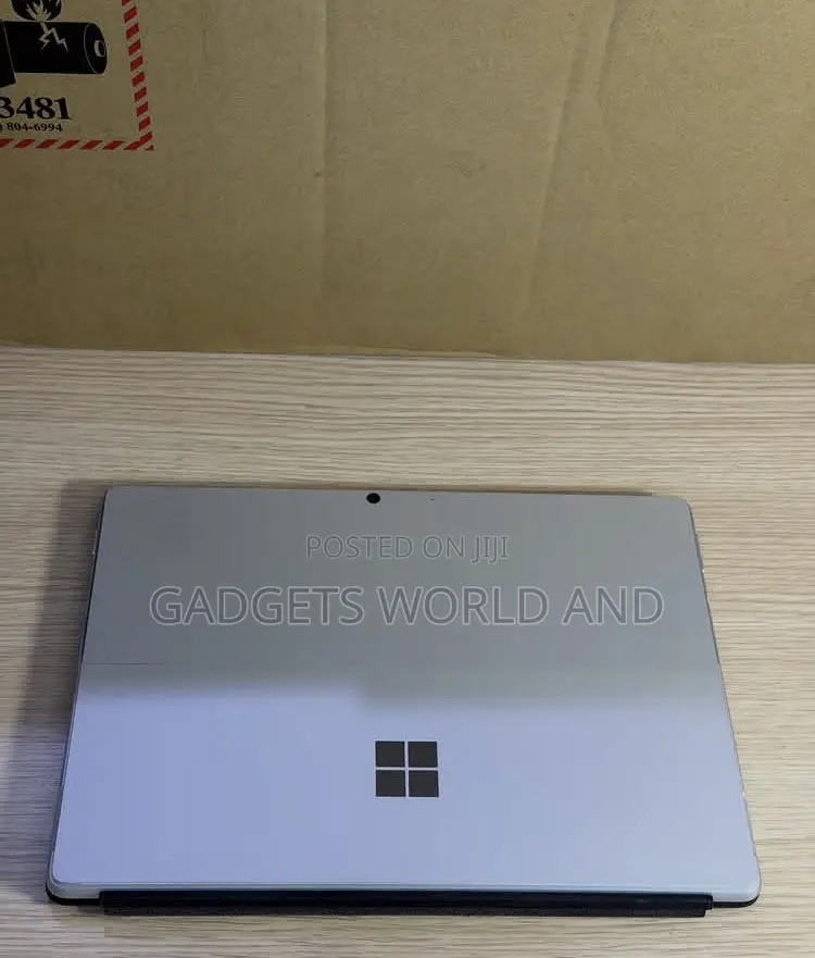 Laptop Microsoft Surface Pro 8 16GB Intel Core i5 SSD 512GB