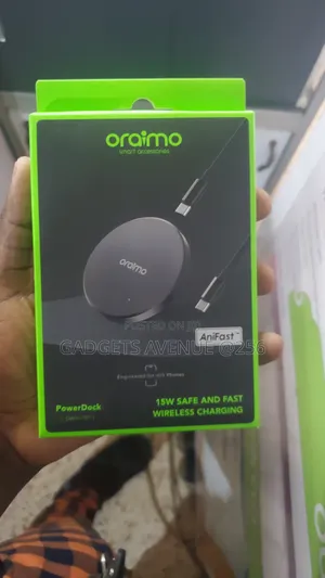 Oraimo Powerdock (Model: Owh-1151), a Magnetic Wireless Charging Pad.