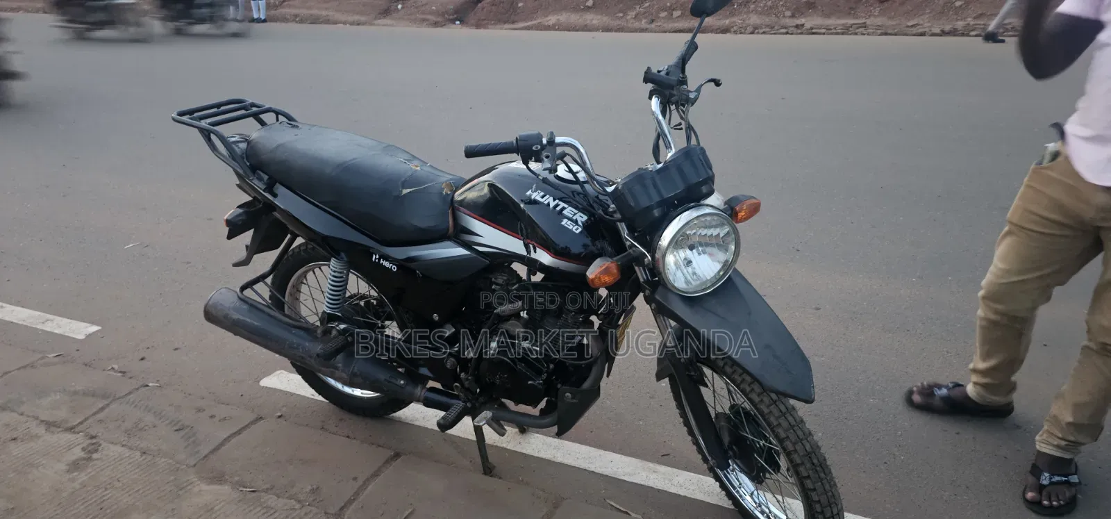 Hero Dawn 150 2023 Black