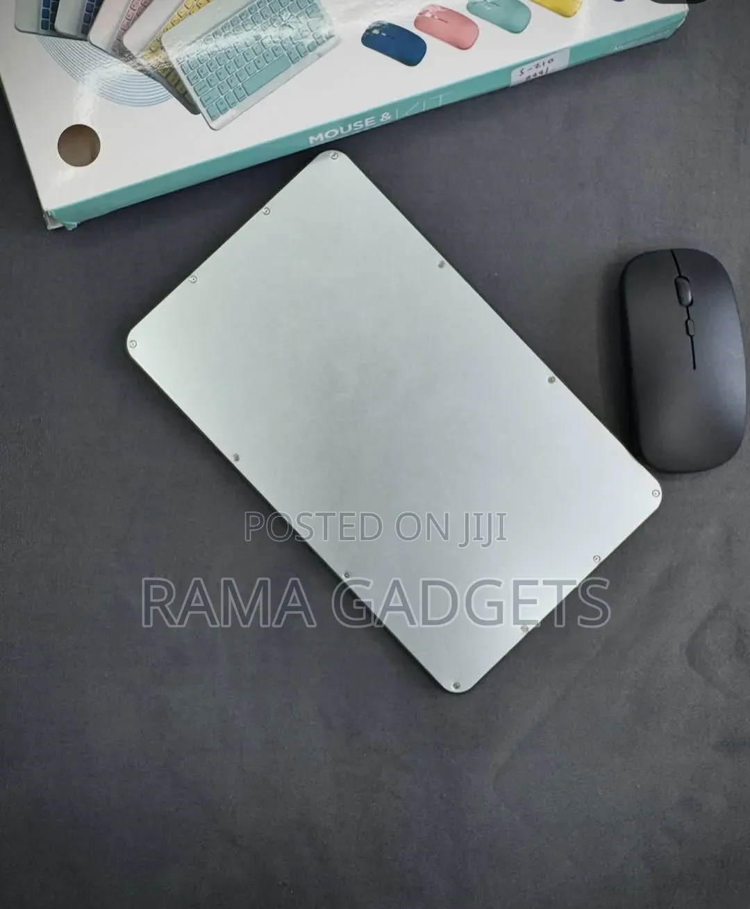 Rechargeable Wireless Bluetooth Keyboard and Mouse Combo Set