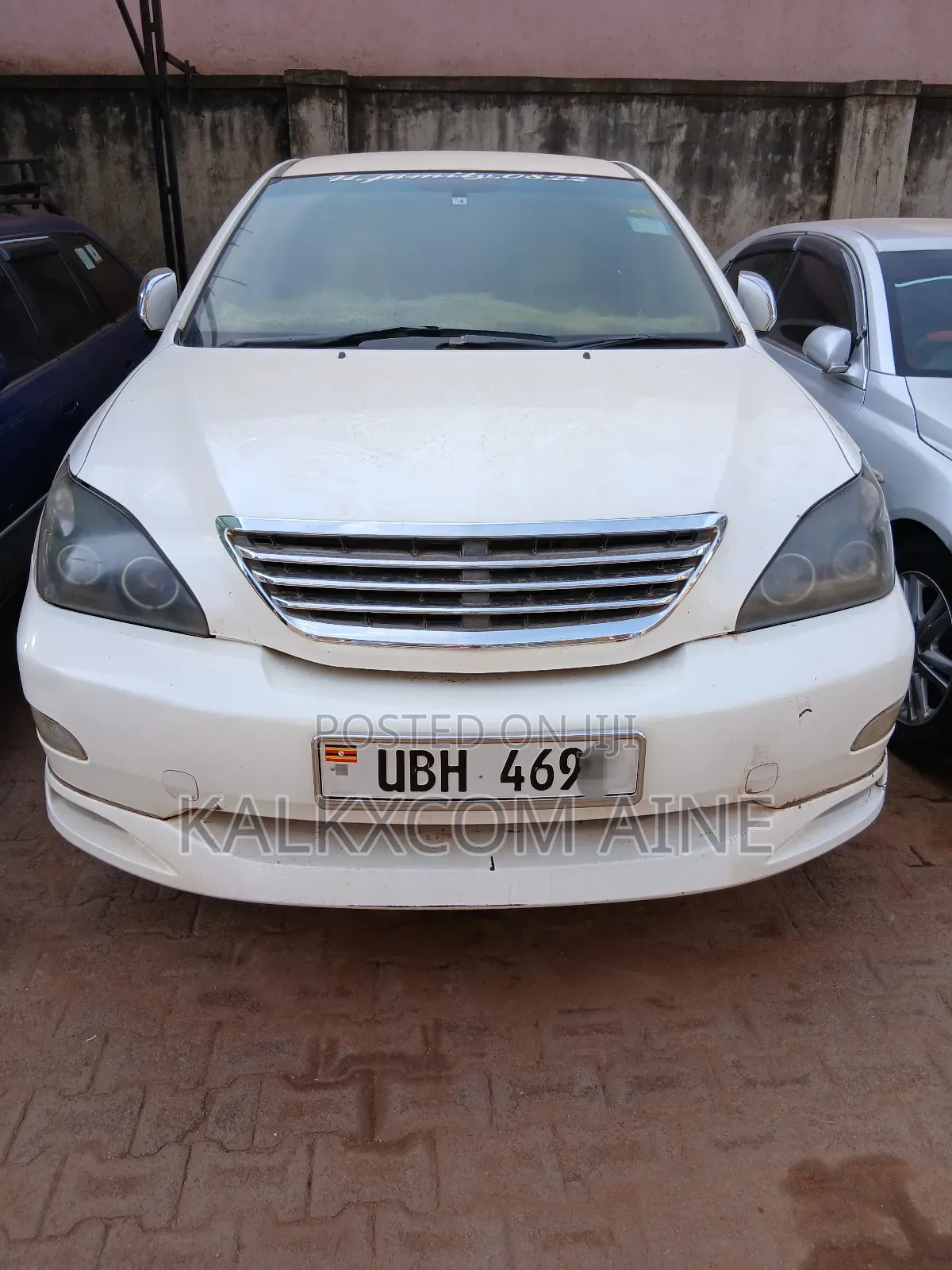Toyota Harrier 2005 White