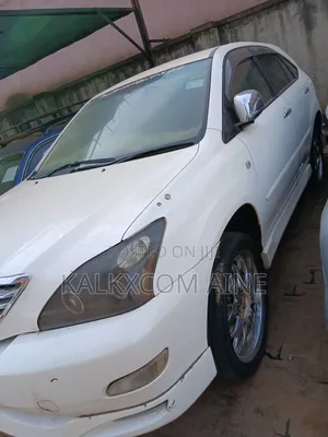 Toyota Harrier 2005 White