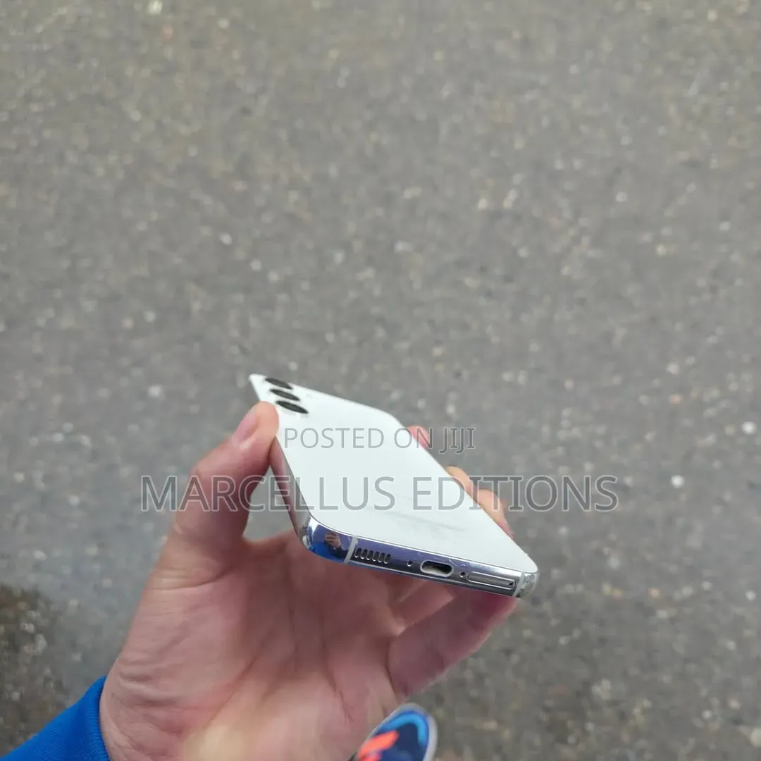 Samsung Galaxy S23 128 GB White