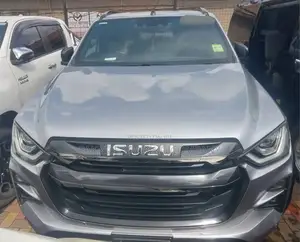 Isuzu D-MAX 2021 Silver