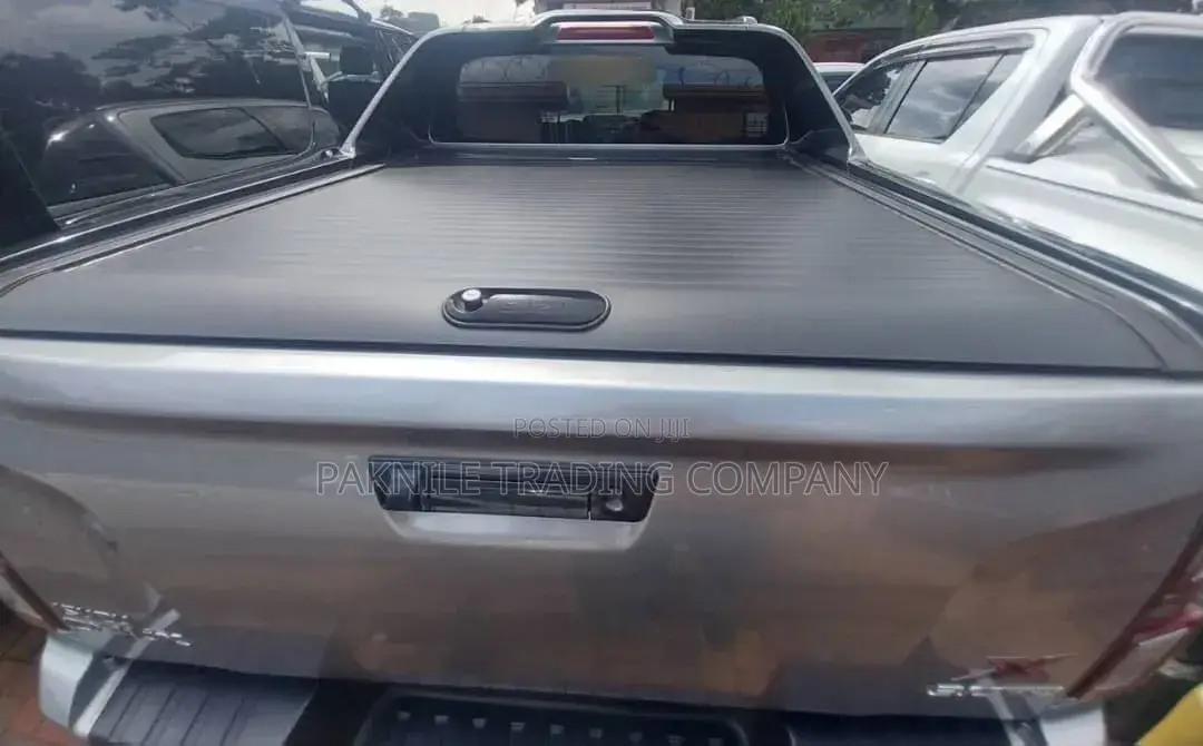 Isuzu D-MAX 2021 Silver