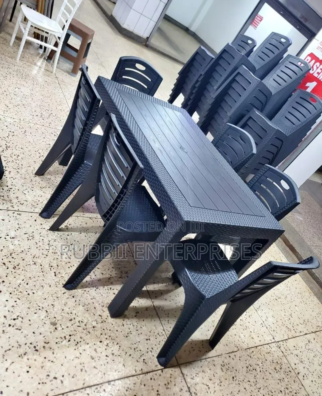 Plastic Table + 6 Chairs ~ Black