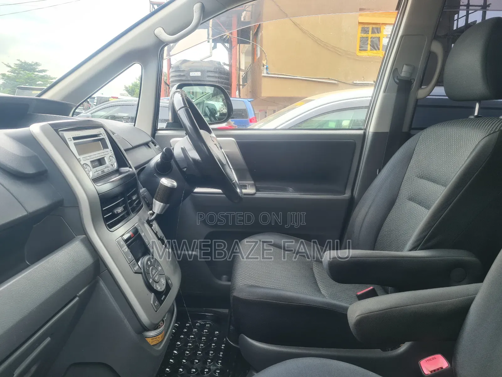 Toyota Noah 2008 Black