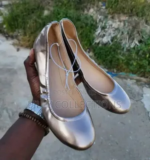 Ladies Causal Flats