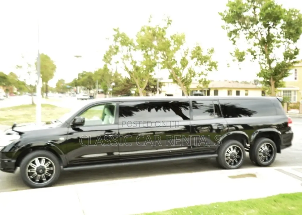 Executive Landcruiser Limousine Available For Hire