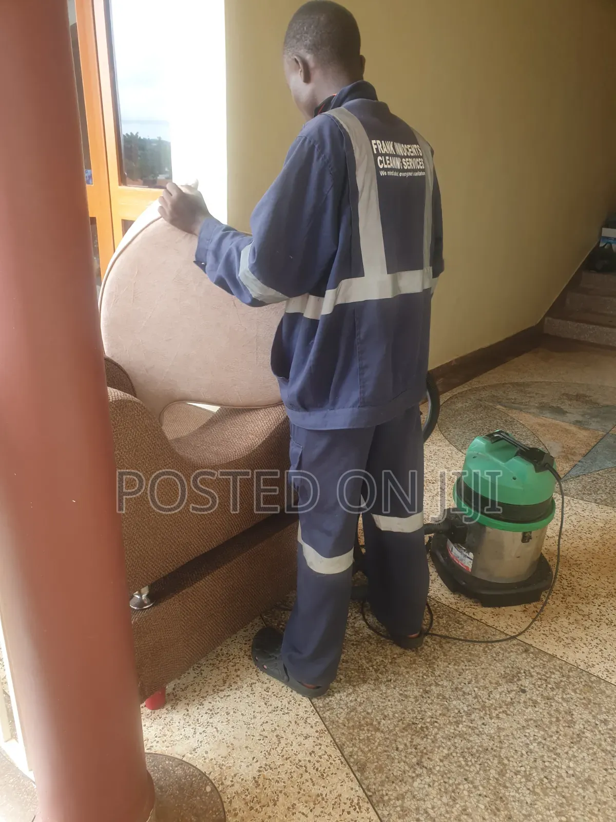 Sofa Set Cleaning Services