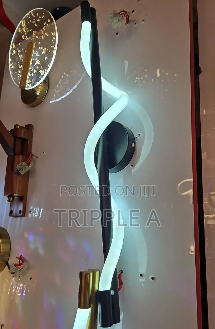 Minimalist S-Shaped Bedside Wall Lamp