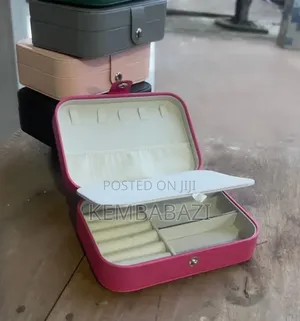 16*11*5.5cm Portable Jewelry Organizer