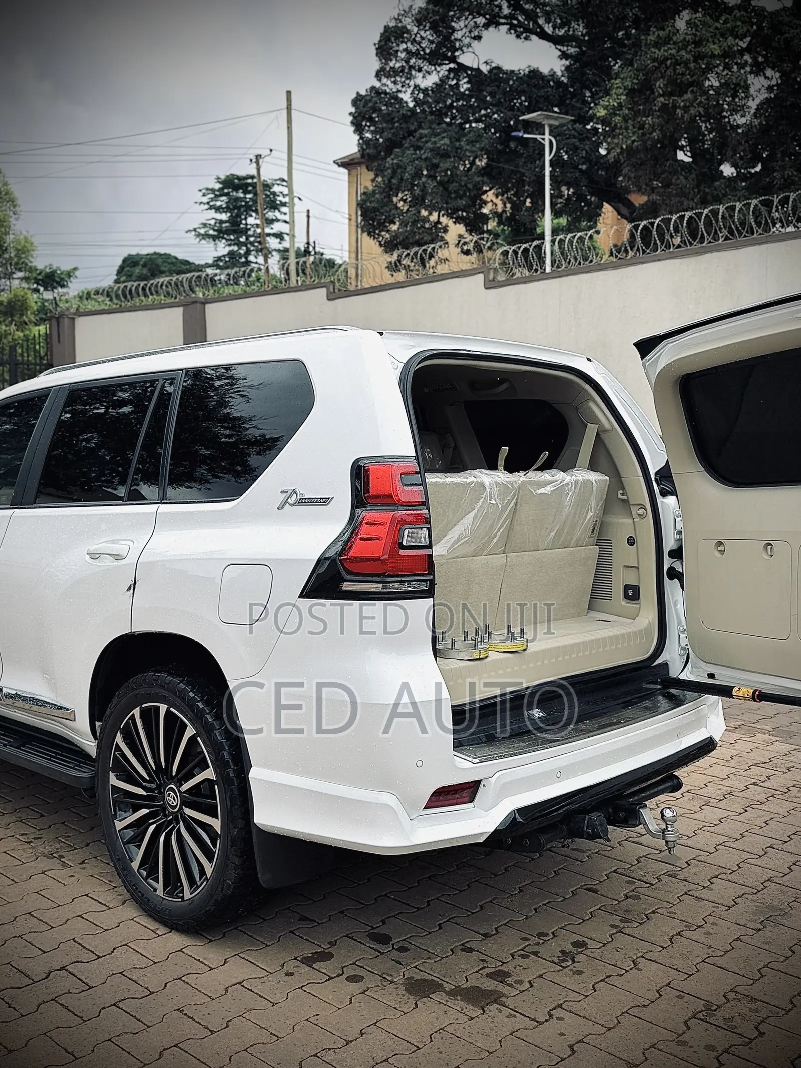 Toyota Land Cruiser Prado 2020 White
