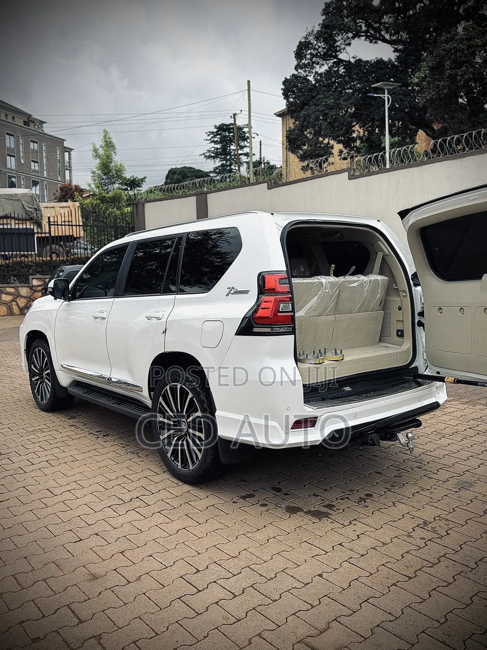 Toyota Land Cruiser Prado 2020 White
