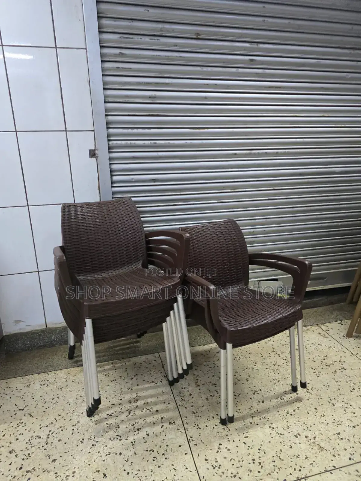Nobolistic Plastic Chairs Plastic Chairs