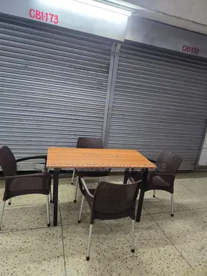 Dining Plastic Chairs and Wooden Table Dining Plastic Chairs and Table