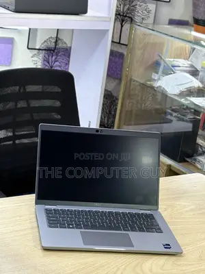 New Laptop Dell Latitude 5430 8GB Intel Core i7 SSD 512GB