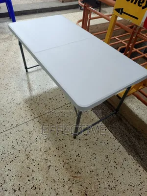 Portable Plastic Folding Table.