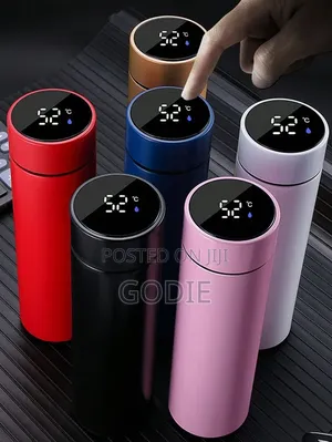 Smart Stainless Steel Vacuum Flask With an Led Temperature Display