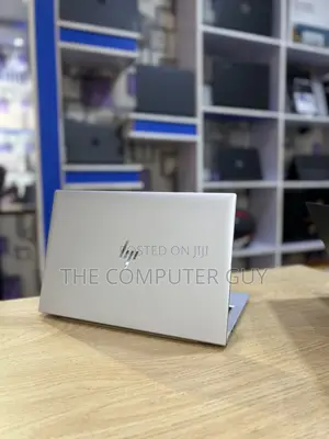 New Laptop HP EliteBook 840 G7 8GB Intel Core i7 SSD 512GB