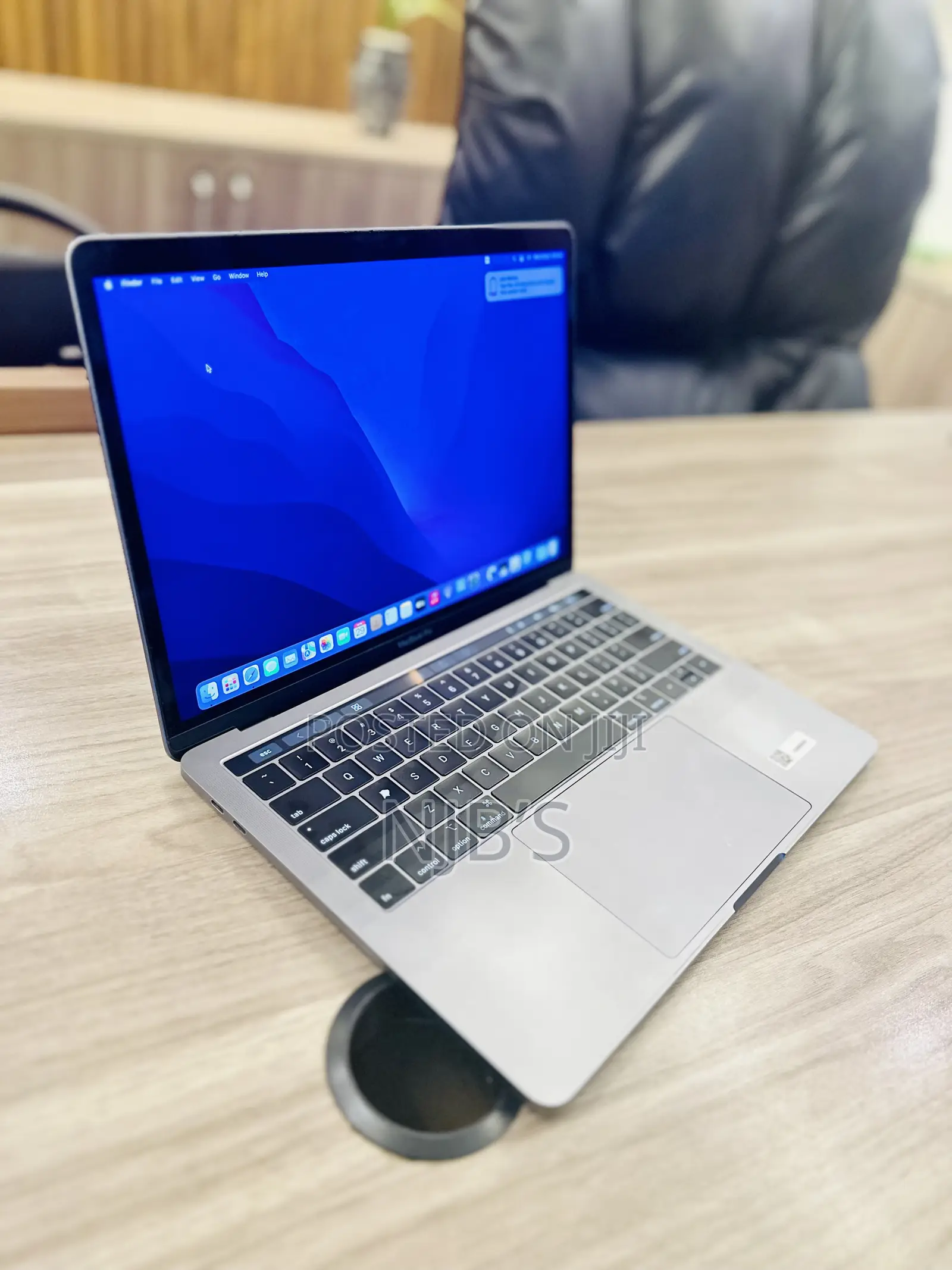 Laptop Apple MacBook Pro 2019 16GB Intel Core i7 eMMC 256GB