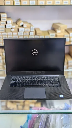 Laptop Dell Precision 5540 16GB Intel Core 7 SSD 512GB